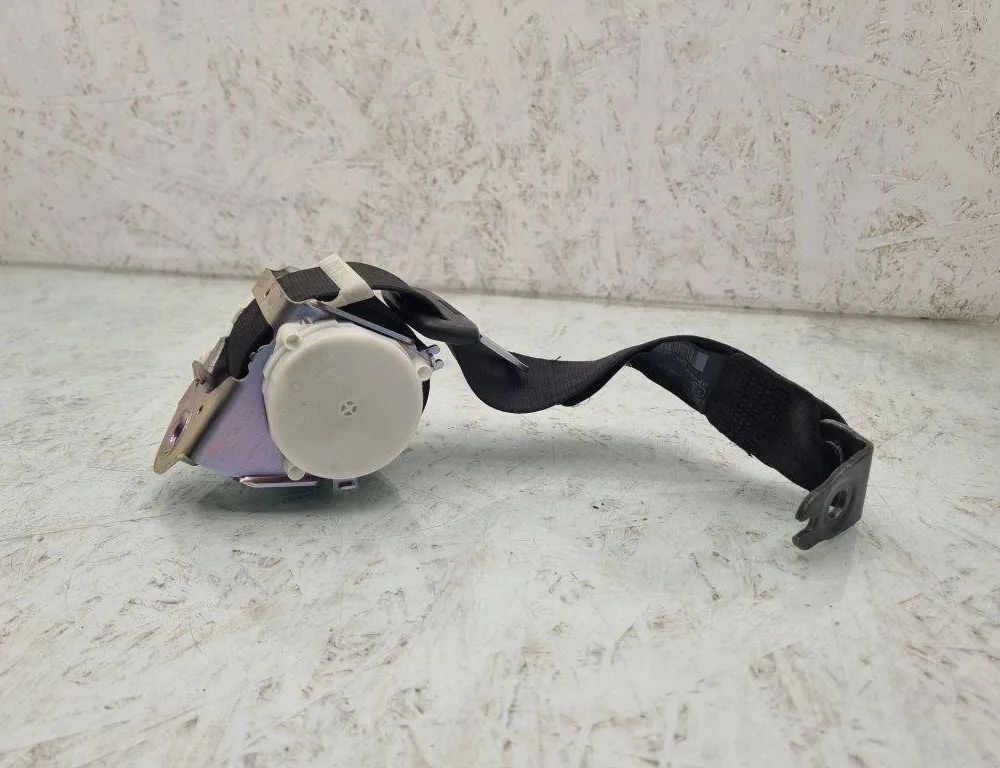 VOLKSWAGEN Passat B5 (1996-2005) Bagerste venstre sikkerhedssele 3C9857805G 31436827