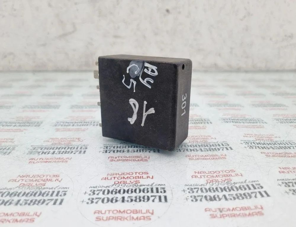 AUDI A6 C8/4K (2018-2024) Relæer 4A0919471 31446514