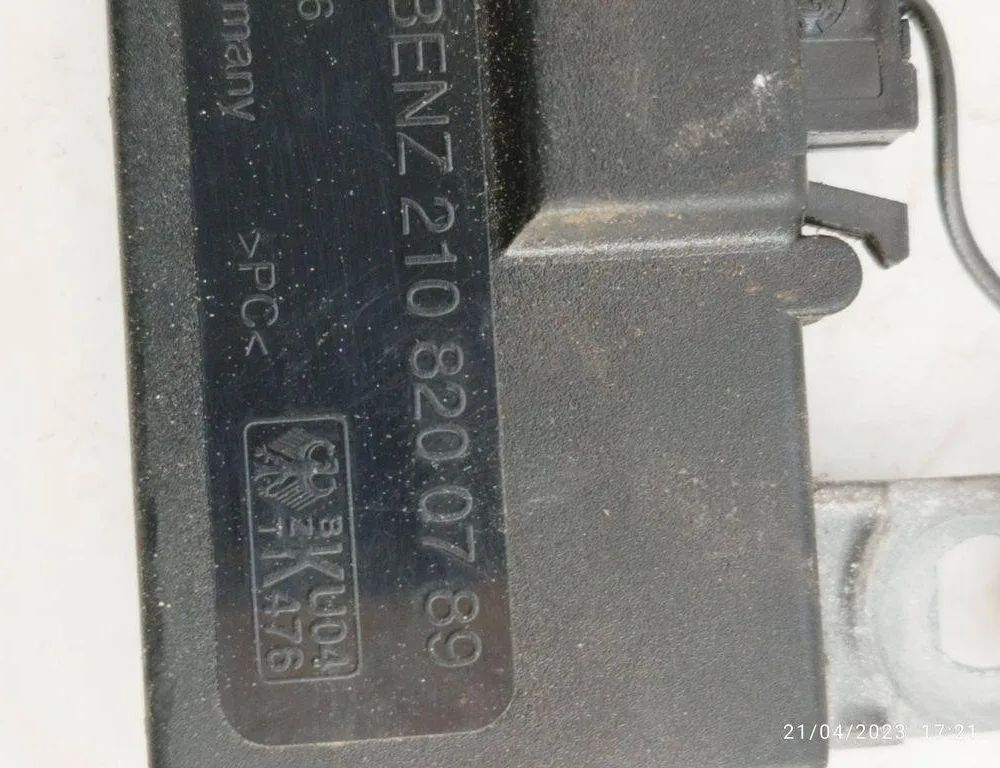 MERCEDES-BENZ E-Class W211/S211 (2002-2009) Andre kontrolenheder 2108200789 31904706