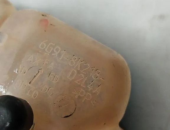 FORD Mondeo 4 generation (2007-2015) Ekspansionsbeholder 6G918K218FA 32002782