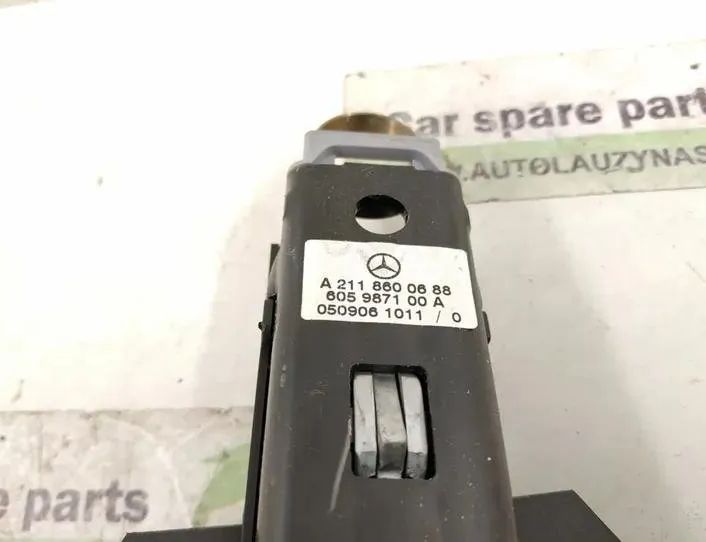 MERCEDES-BENZ M-Class W164 (2005-2011) Forreste højre sikkerhedssele 2518607685,A2518607685 27144098