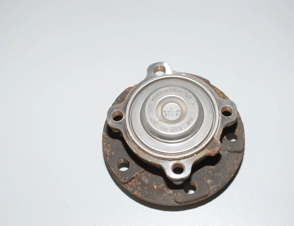 BMW 4 Series F32/F33/F36 (2013-2020) Forreste højre hjulleje 6876842,31206876840,6876840 14183427