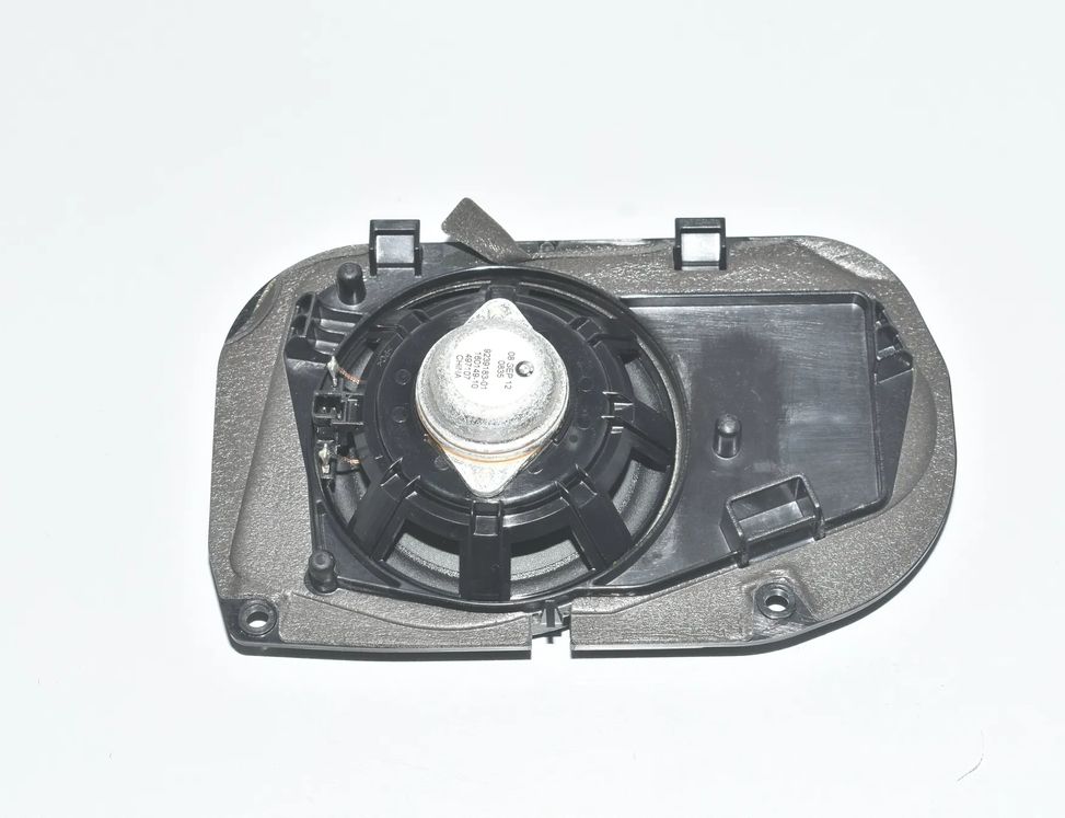 BMW 5 Series F10/F11 (2009-2017) Dashboard lydhøjttaler 65139239183,9239183,65139289639,9289639 15000734