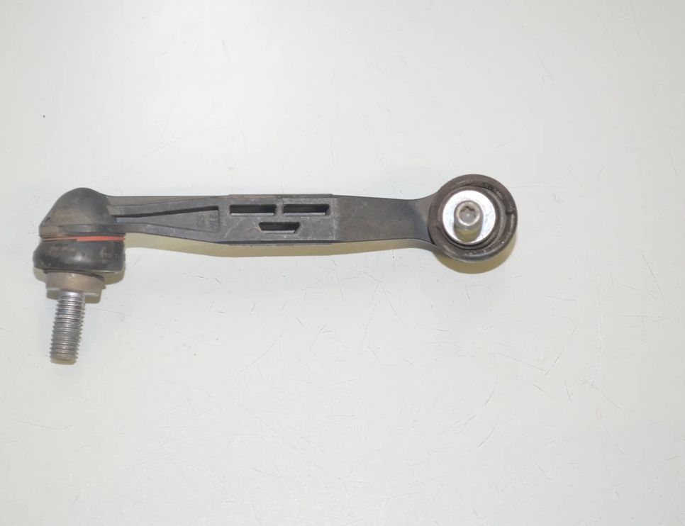 BMW 3 Series G20/G21/G28 (2018-2024) Højre bageste stabilisatorled 6785608,33506785608 23043507