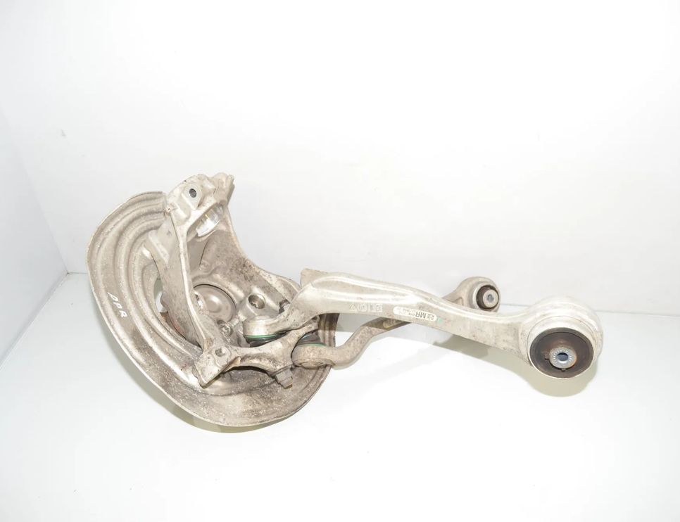 BMW 3 Series G20/G21/G28 (2018-2024) Forreste højre hjulnav 6878610,6879850,31216878610,31106879850,31106898072,31206899176,6899176,31206866315,6866315 25684414