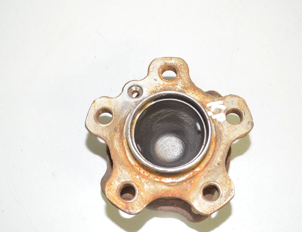 BMW 3 Series G20/G21/G28 (2018-2024) Forreste venstre hjulnav 31206899176,31206866315,6866315,6899176 27795914