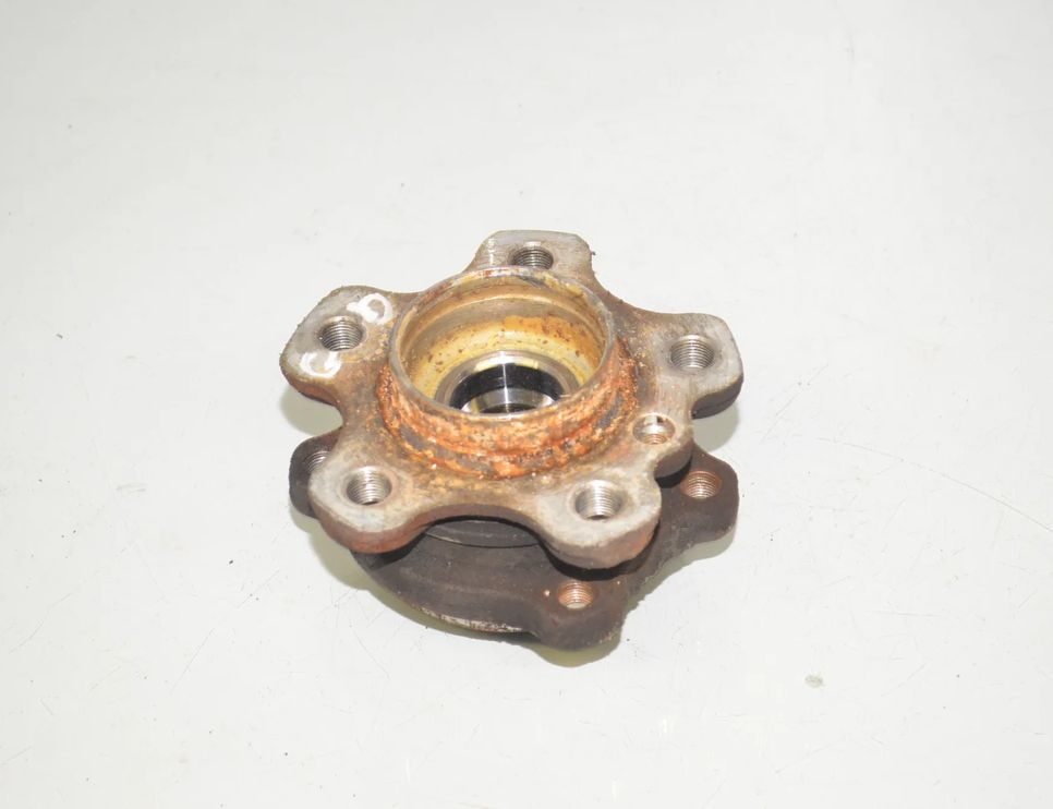 BMW 5 Series G30/G31 (2016-2023) Højre baghjulsleje 31208838134,33406899175,6899175,8838134 28457391