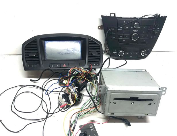 OPEL Insignia A (2008-2016) Musikafspiller med GPS 13315944,13273095,13273256,13271927,13223793 33008079