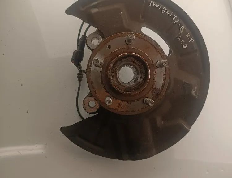 OPEL Insignia B (2017-2024) Forreste venstre hjulnav 13507016 21849028