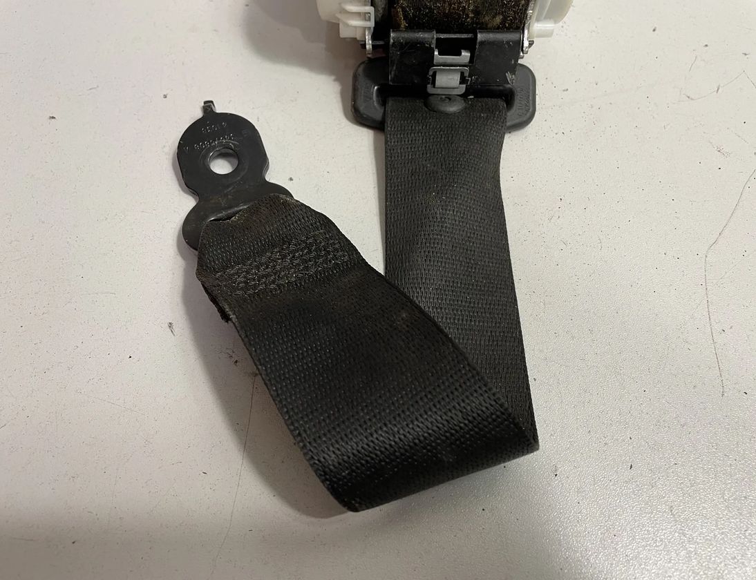 BMW 7 Series F01/F02 (2008-2015) Bagerste venstre sikkerhedssele 9163237 13145544