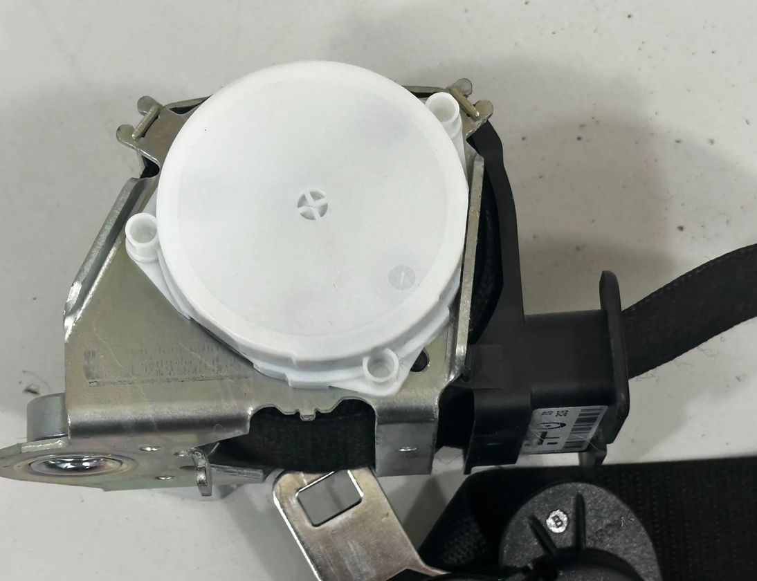 BMW 4 Series F32/F33/F36 (2013-2020) Forreste højre sikkerhedssele 7284486,7265810 23796642