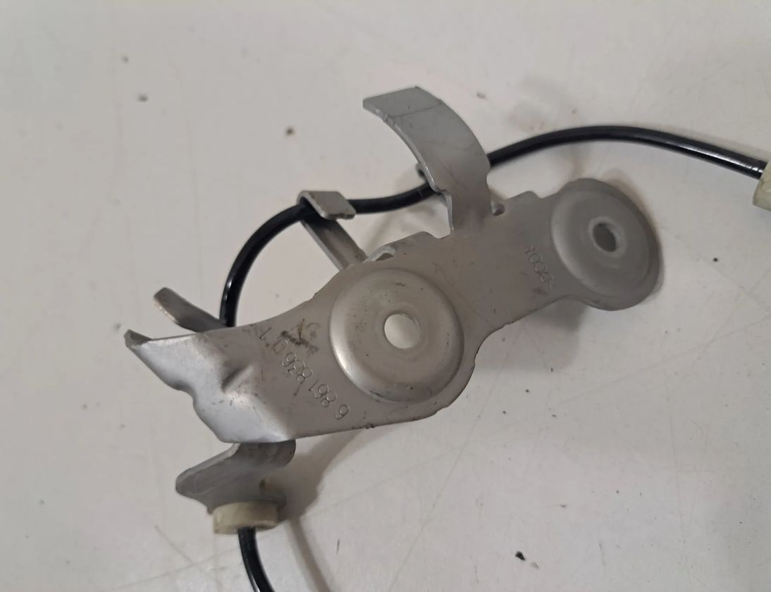 BMW 5 Series G30/G31 (2016-2023) Hastighedssensor 6874632,6861836,6859589 25985753