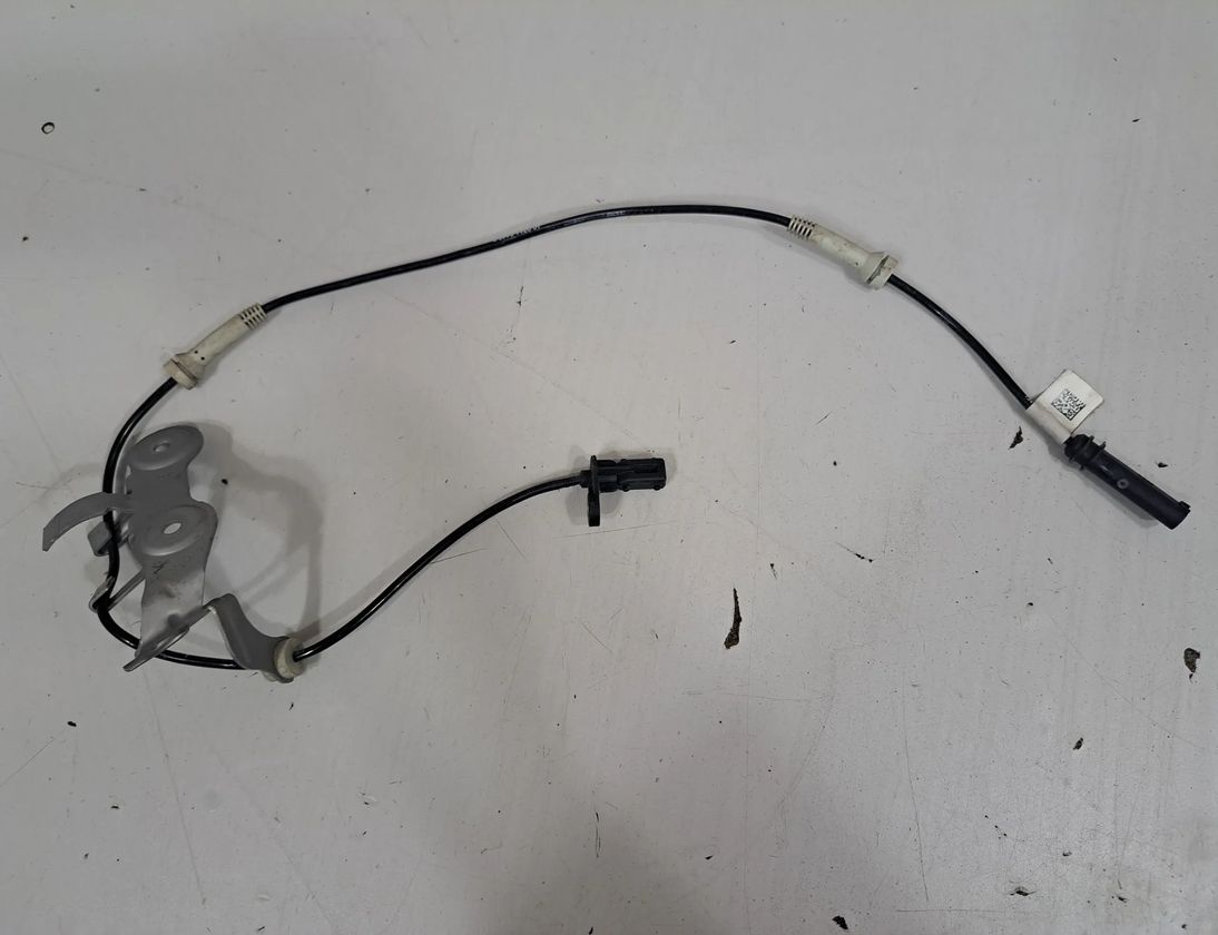 BMW 5 Series G30/G31 (2016-2023) Hastighedssensor 6874632,6861836,6859589 25985753