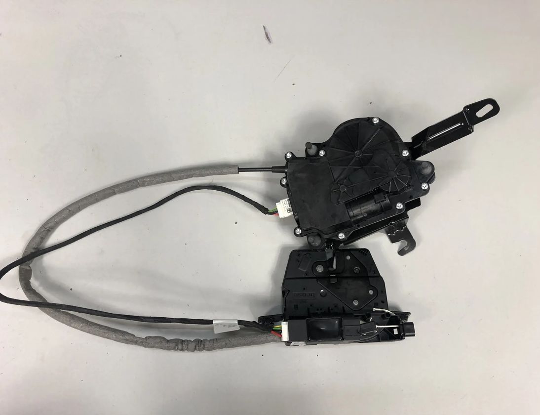 BMW 3 Series F30/F31 (2011-2020) Autmatic Bootlåge åbningssæt 7343935 3272351