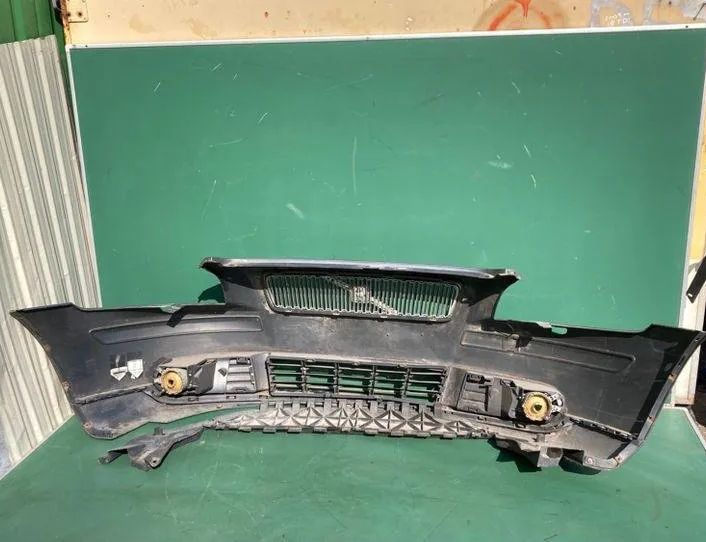 VOLVO V50 1 generation (2003-2012) Forreste kofanger 30657005,60655884 27331127