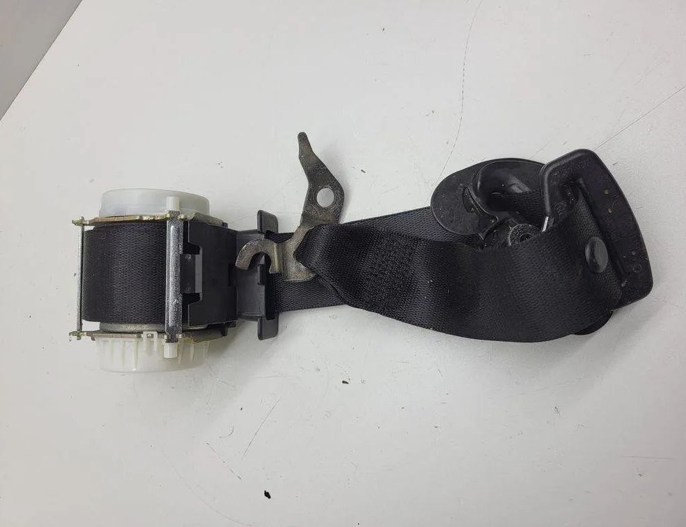 BMW 1 Series E81/E82/E87/E88 (2004-2013) Bagerste venstre sikkerhedssele 33017492 32256751