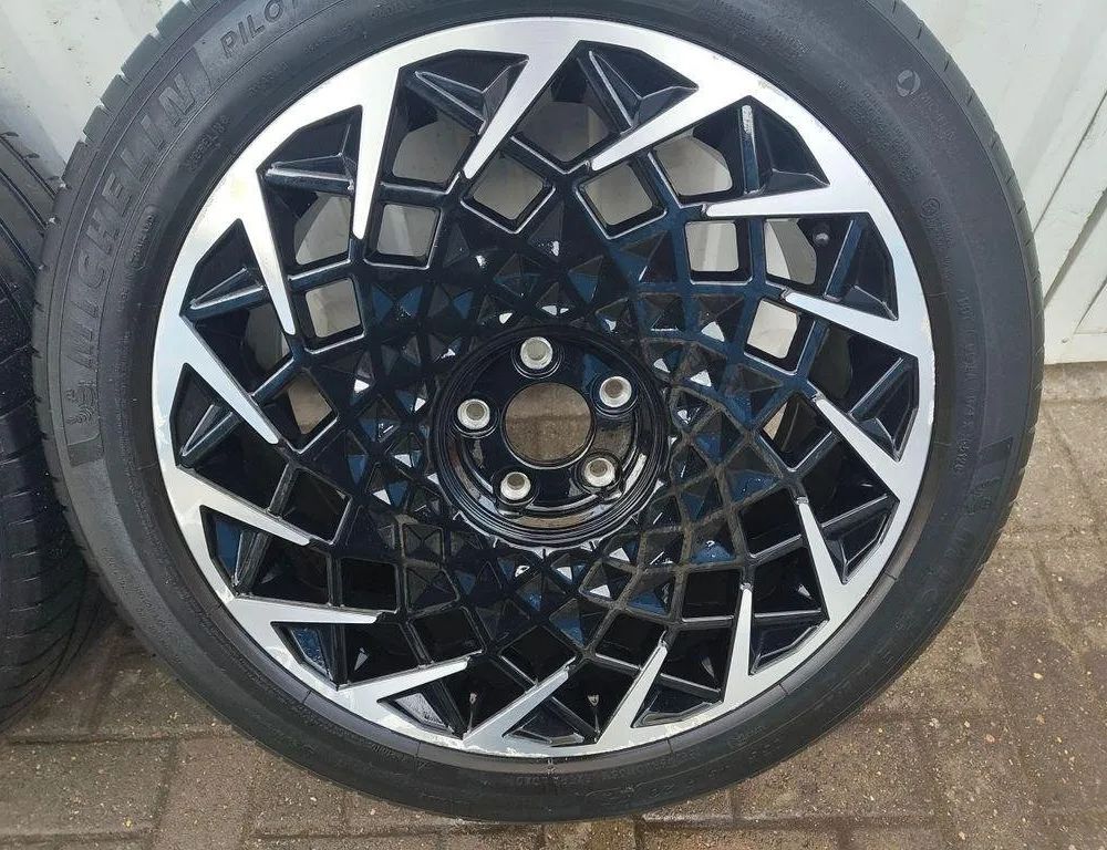 HYUNDAI Ioniq AE (2016-2023) Hjulsæt 52910G1210 31159148