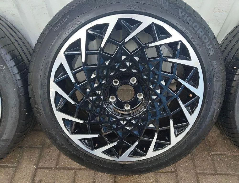 HYUNDAI Ioniq AE (2016-2023) Hjulsæt 52910G1210 31159148