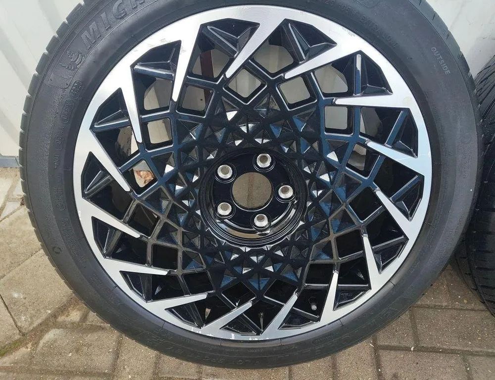 HYUNDAI Ioniq AE (2016-2023) Hjulsæt 52910G1210 31159148