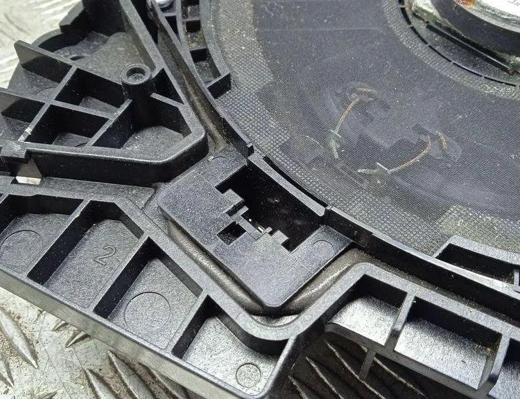 BMW 5 Series F10/F11 (2009-2017) Subwoofer 9195200 31161253