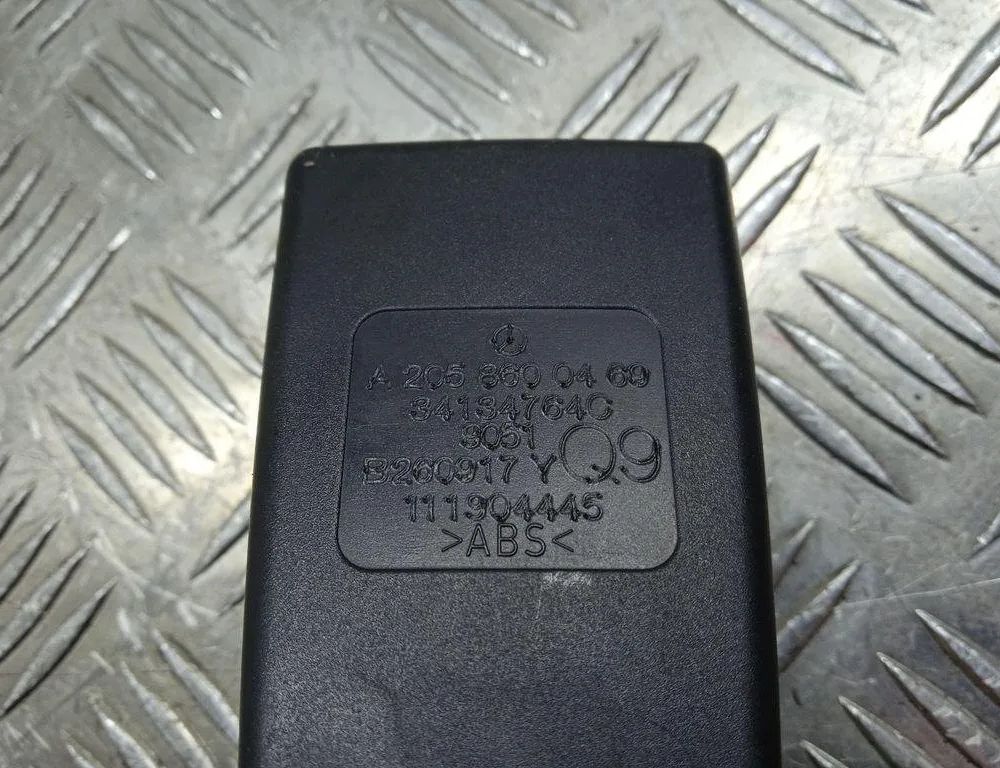 MERCEDES-BENZ C-Class W205/S205/C205 (2014-2023) Midterste sædespænde bag A2058600469 31163264