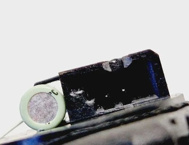 PEUGEOT 307 1 generation (2001-2008) Forreste venstre dørhøjttaler 9634507177 31063704