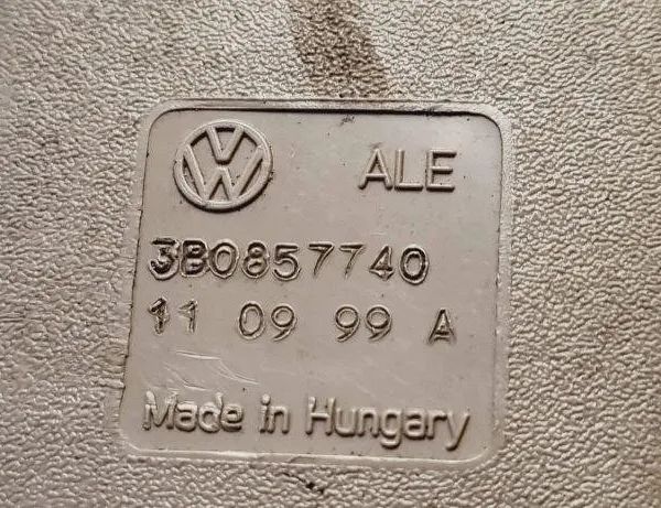 VOLKSWAGEN Passat B5 (1996-2005) Højre bagsæde spænde 3B0857740 31095044