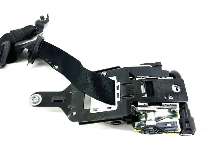 MERCEDES-BENZ C-Class W204/S204/C204 (2004-2015) Venstre forreste sikkerhedssele 616774500,621933200B,A2048602385 24659490