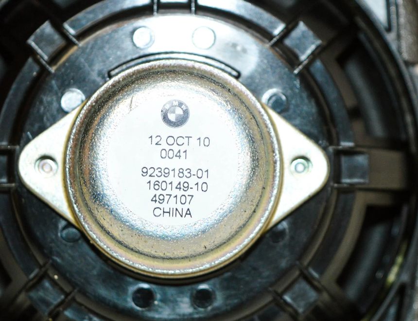 BMW 5 Series F10/F11 (2009-2017) Lydhøjttaler til venstre bagdør RIGHT,9239183 11658089