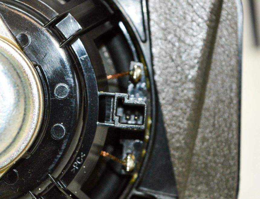 BMW 5 Series F10/F11 (2009-2017) Lydhøjttaler til venstre bagdør RIGHT,9239183 11658089