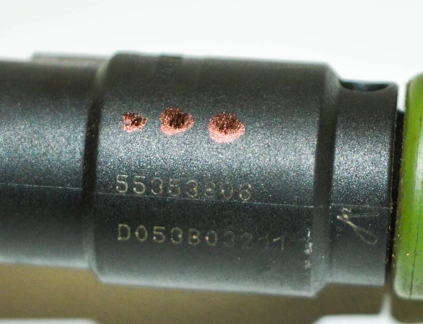 OPEL Insignia A (2008-2016) Brændstofinjektor 55353806 16042393