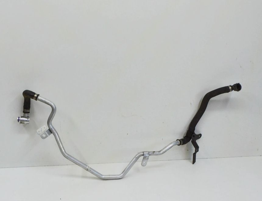 BMW 5 Series G30/G31 (2016-2023) Kølerslangerør 8602622 22277474