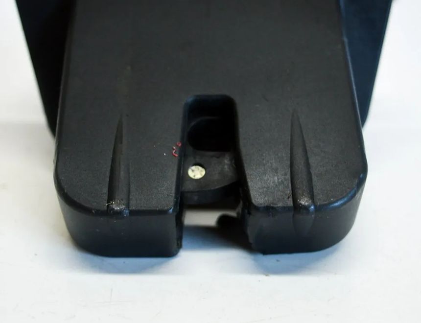 AUDI A4 B8/8K (2011-2016) Bagklaps bagklaplås 8K9827505A 2710957