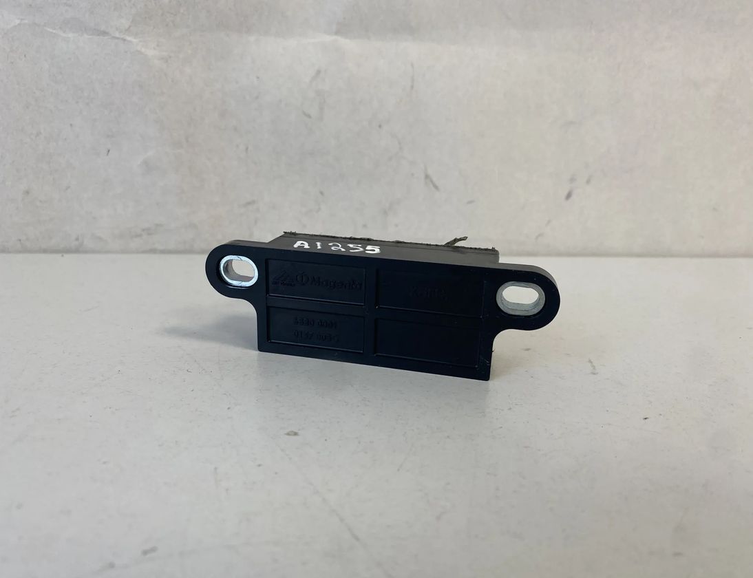 MERCEDES-BENZ C-Class W203/S203/CL203 (2000-2008) Crash Impact Sensor 6BB00001 23082673