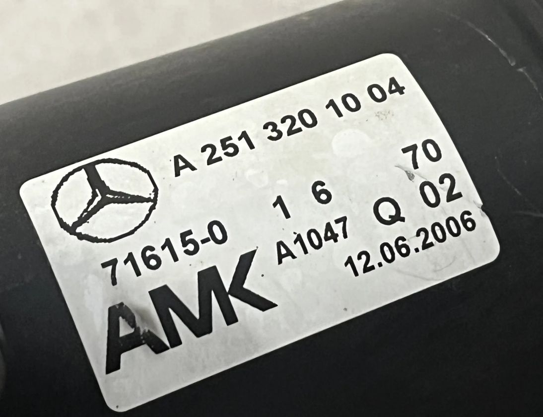 MERCEDES-BENZ R-Class W251 (2005-2017) Suspensionskompressor A2513201004 25448724