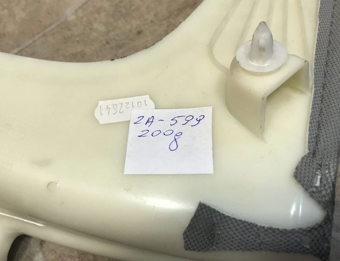 BMW 5 Series Gran Turismo F07 (2010-2017) Bagerste venstre søjlebeklædning 9137202 18063122