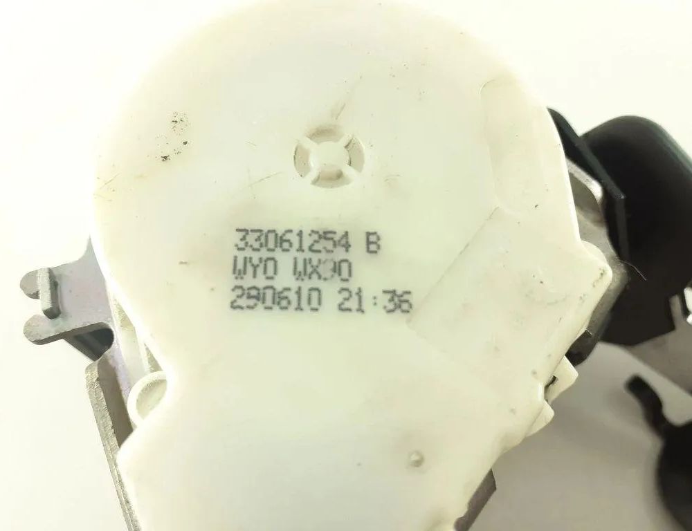 BMW 5 Series F10/F11 (2009-2017) Højre bagerste sikkerhedssele 33061254B,9163237 31907678