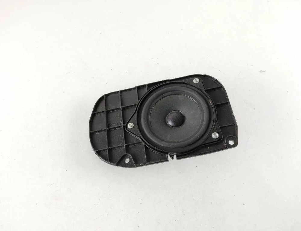 BMW 5 Series F10/F11 (2009-2017) Dashboard lydhøjttaler 9239183 31918532