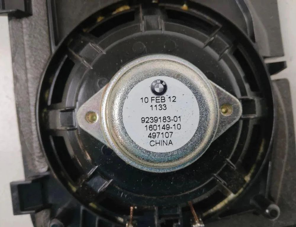 BMW 5 Series F10/F11 (2009-2017) Dashboard lydhøjttaler 9239183 31929257