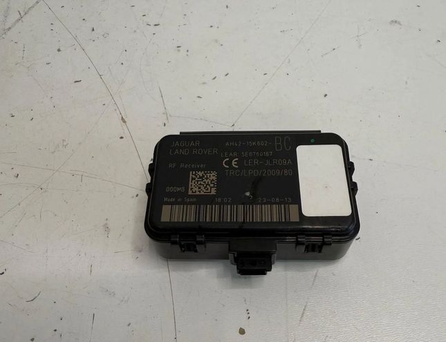 JAGUAR XF 1 generation (2011-2016) Andre kontrolenheder AH4215K602 28575088