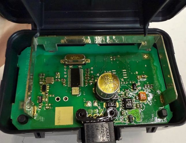 JAGUAR XF 1 generation (2011-2016) Andre kontrolenheder AH4215K602 28575088