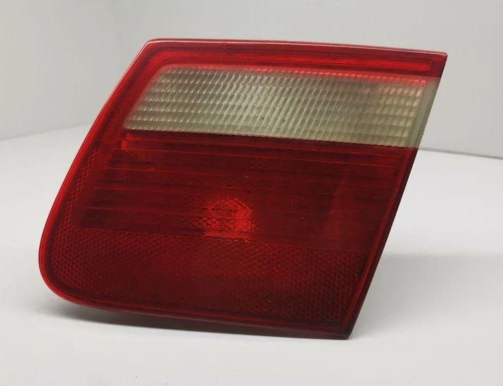 BMW 3 Series E46 (1997-2006) Højre side bagklap Baglygte 8368760 31849738