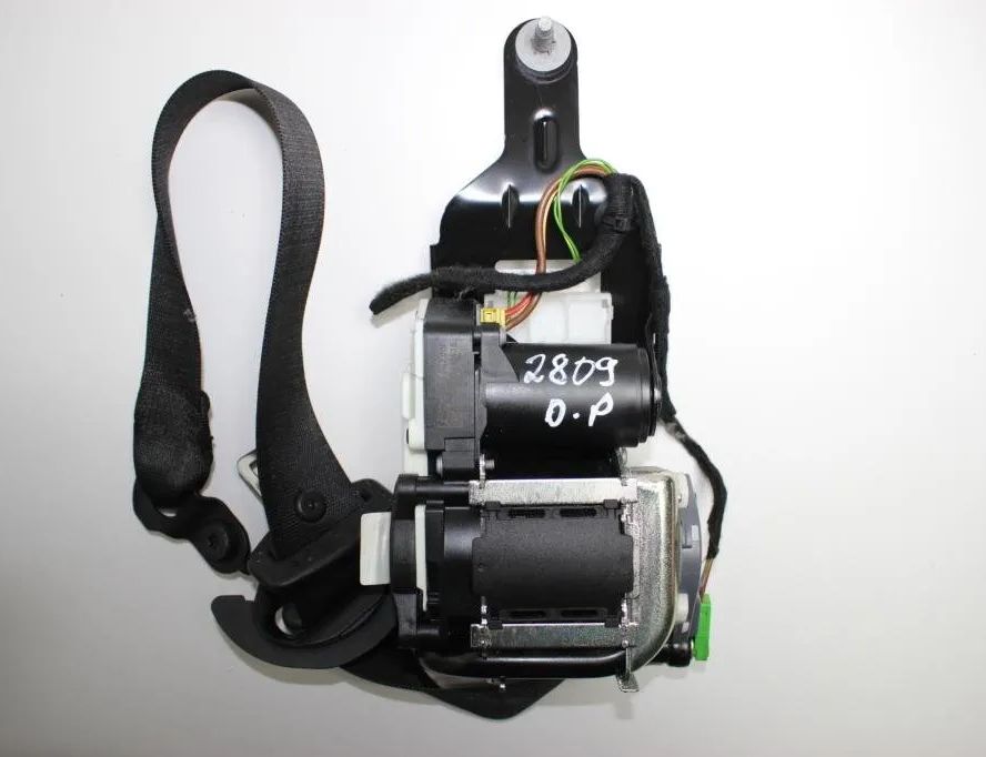 MERCEDES-BENZ C-Class W204/S204/C204 (2004-2015) Forreste højre sikkerhedssele A2048602286,A2048602485 21914698