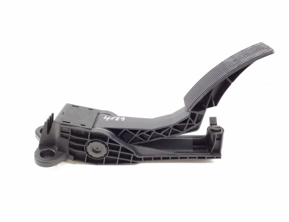 MERCEDES-BENZ M-Class W164 (2005-2011) Gaspedal A1643000104 25403180