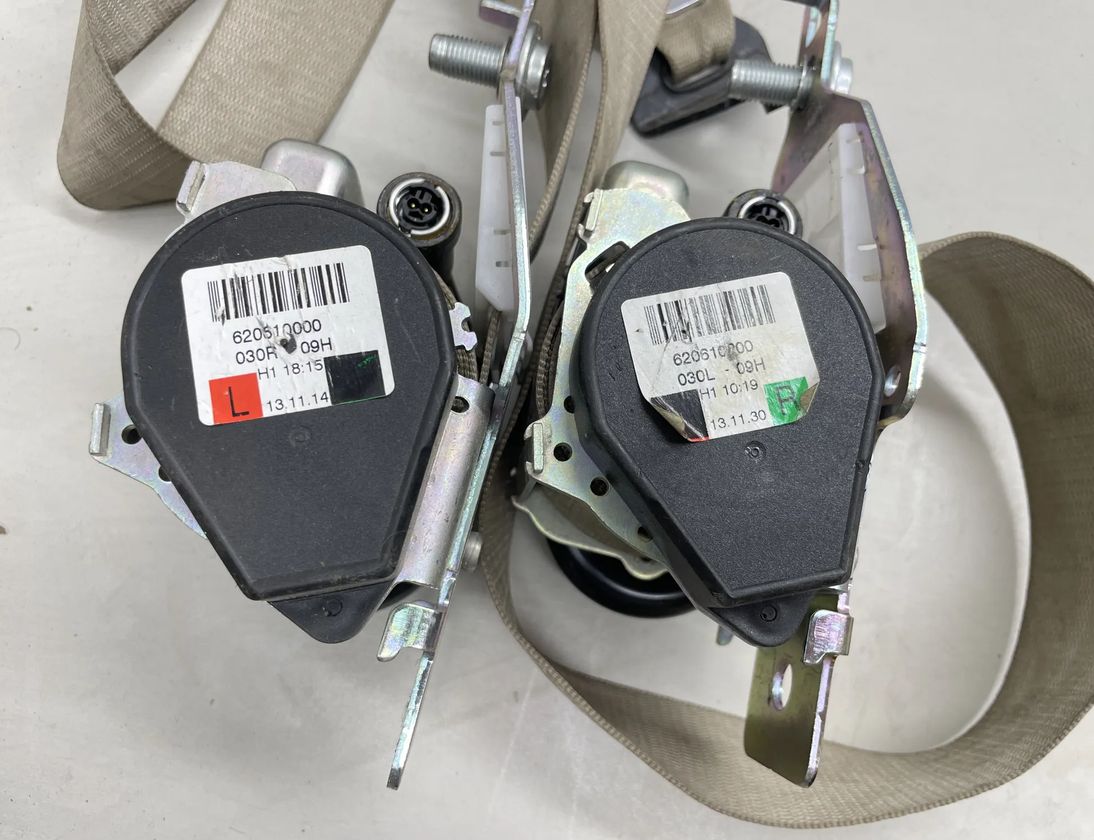 BMW 5 Series F10/F11 (2009-2017) Sikkerhedsseler 620610000,030r09h,620510000 31210820