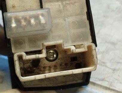 TOYOTA RAV4 3 generation (XA30) (2005-2012) Kontakt til spejljustering 769747 21038771