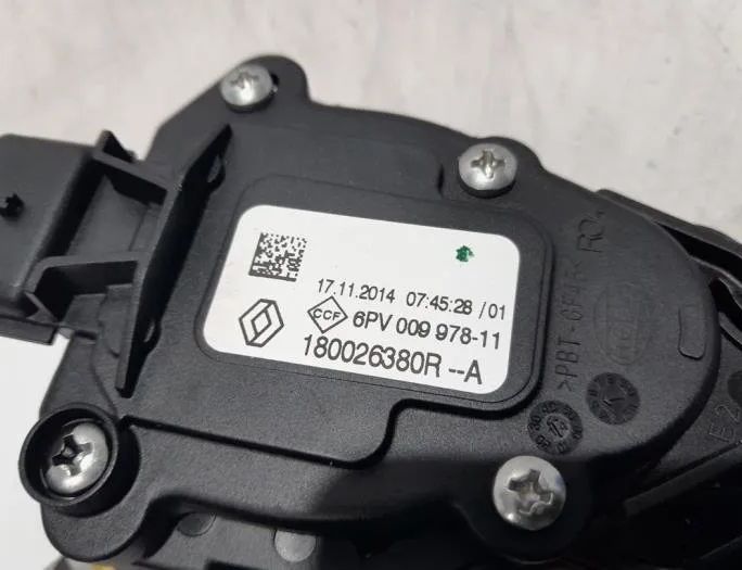 RENAULT Clio 4 generation (2012-2020) Andre kontrolenheder 180026380R0,180026380R 26972366