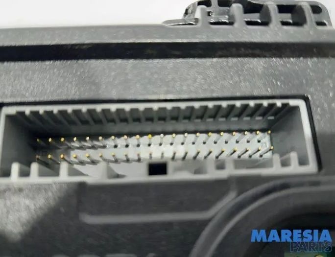 RENAULT Zoe 1 generation (2012-2023) Motorkontrolenhed ECU 285909828R,8200604932,A2C53185186,284B18853R,237D40076R,237D40054R,S180119163A,EMS3180 27754963