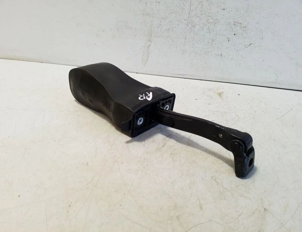 VOLKSWAGEN Tiguan 2 generation (2016-2024) Forreste højre dørbegrænser 5NA837267 32179524