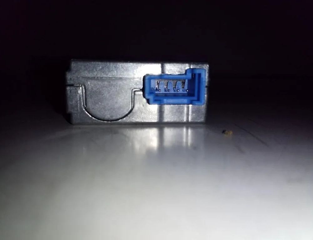 BMW 3 Series G20/G21/G28 (2018-2024) Yderligere musikafspillerstik 8711938 32182783